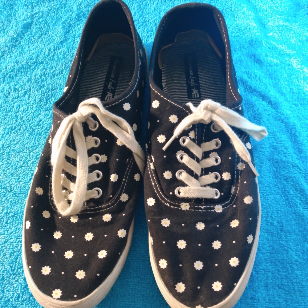 American Eagle Flat Sneakers, Navy Blue & Flowers